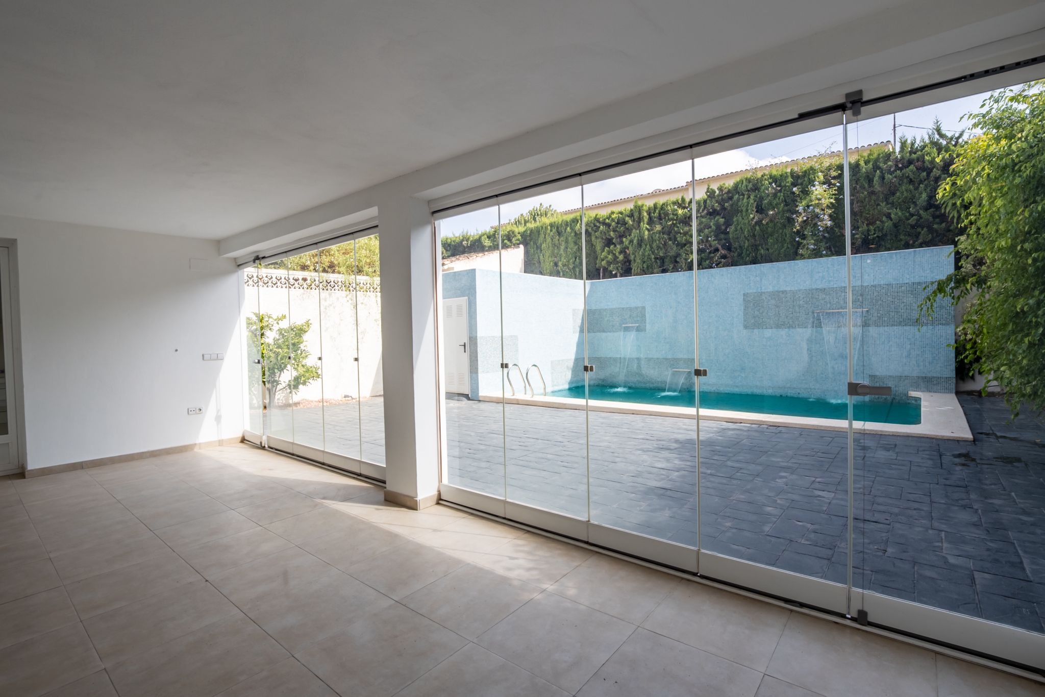 TWEELINGCHALET TE KOOP IN HET CENTRUM VAN ALBIR