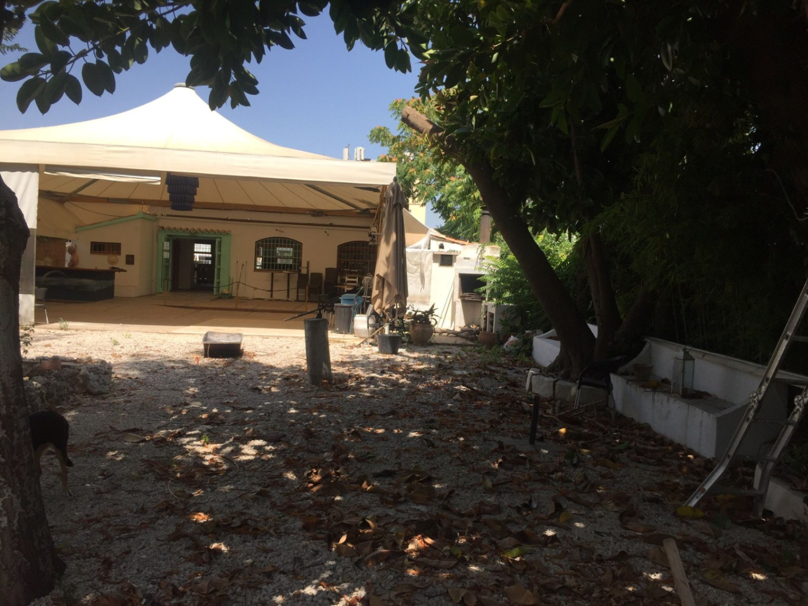 COMMERCIËLE RUIMTE TE KOOP IN ALTEA