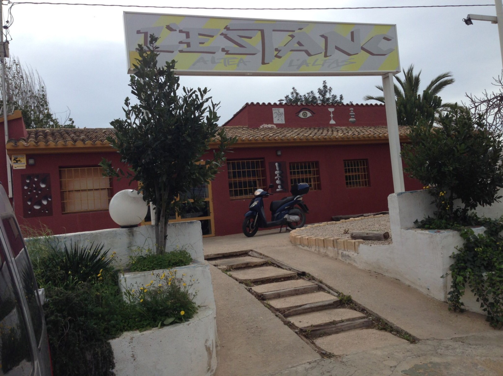 COMMERCIËLE RUIMTE TE KOOP IN ALTEA