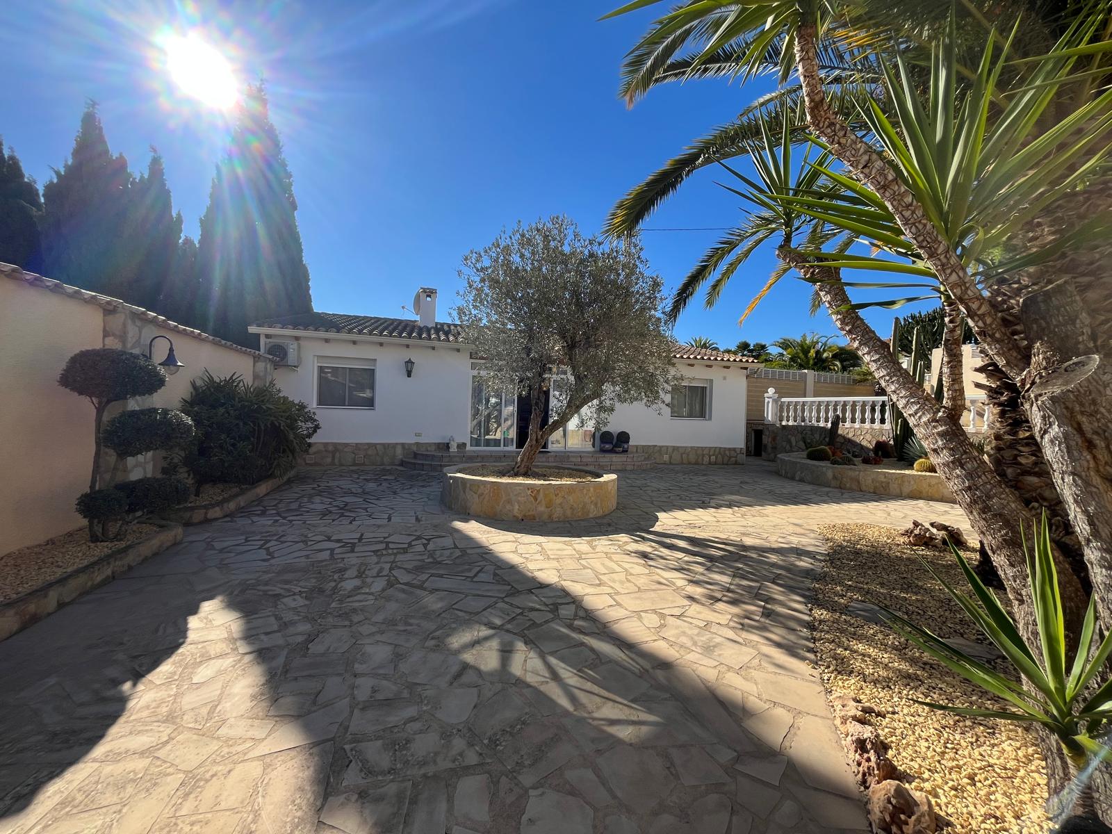 CHALET | VILLA À VENDRE À LA NUCIA