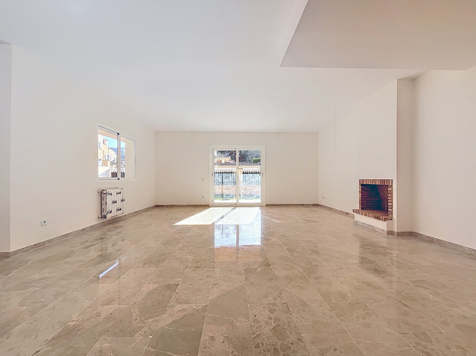 CHALET | VILLA EN VENTA EN BENIDORM