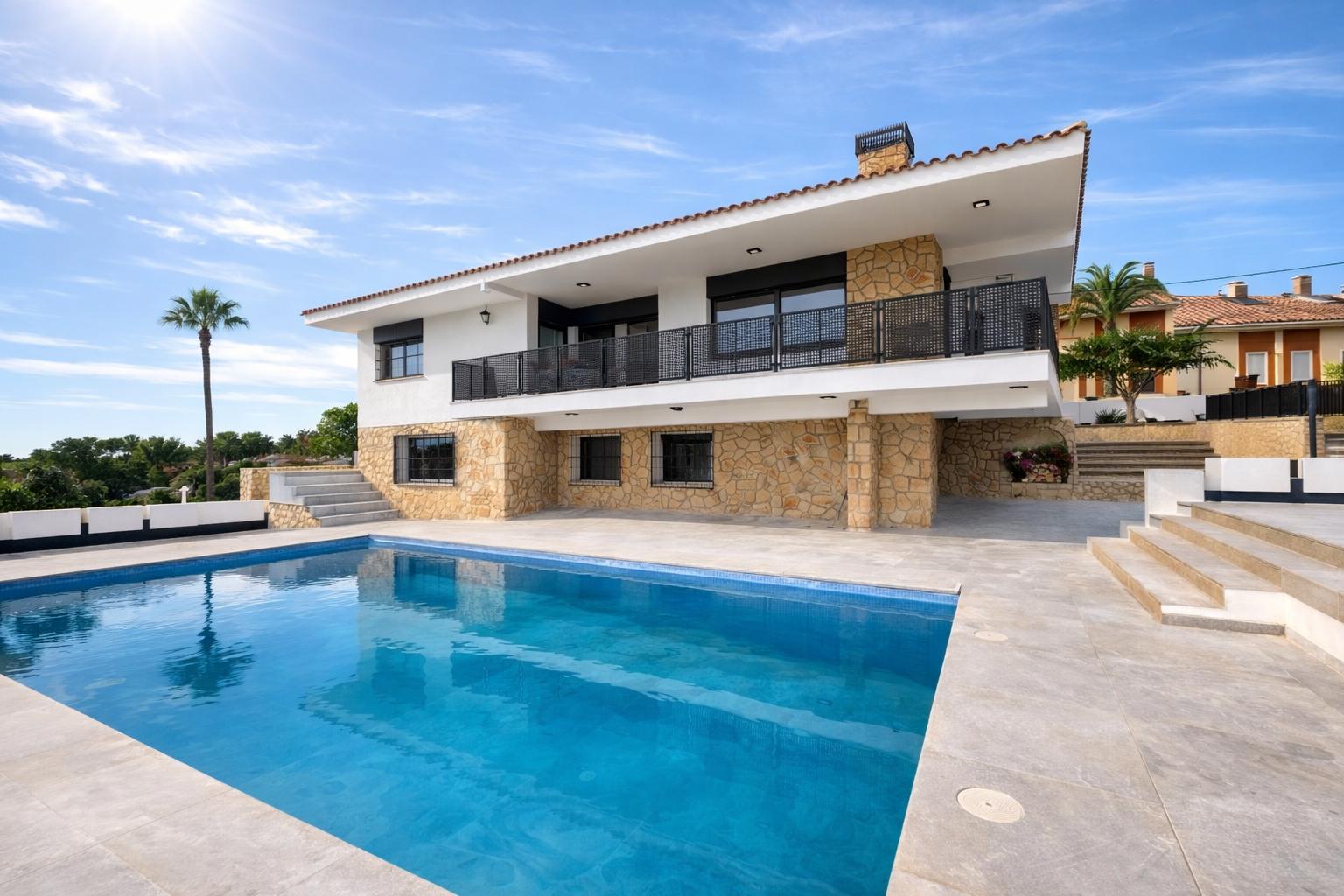 CHALET | VILLA À VENDRE À LA NUCIA