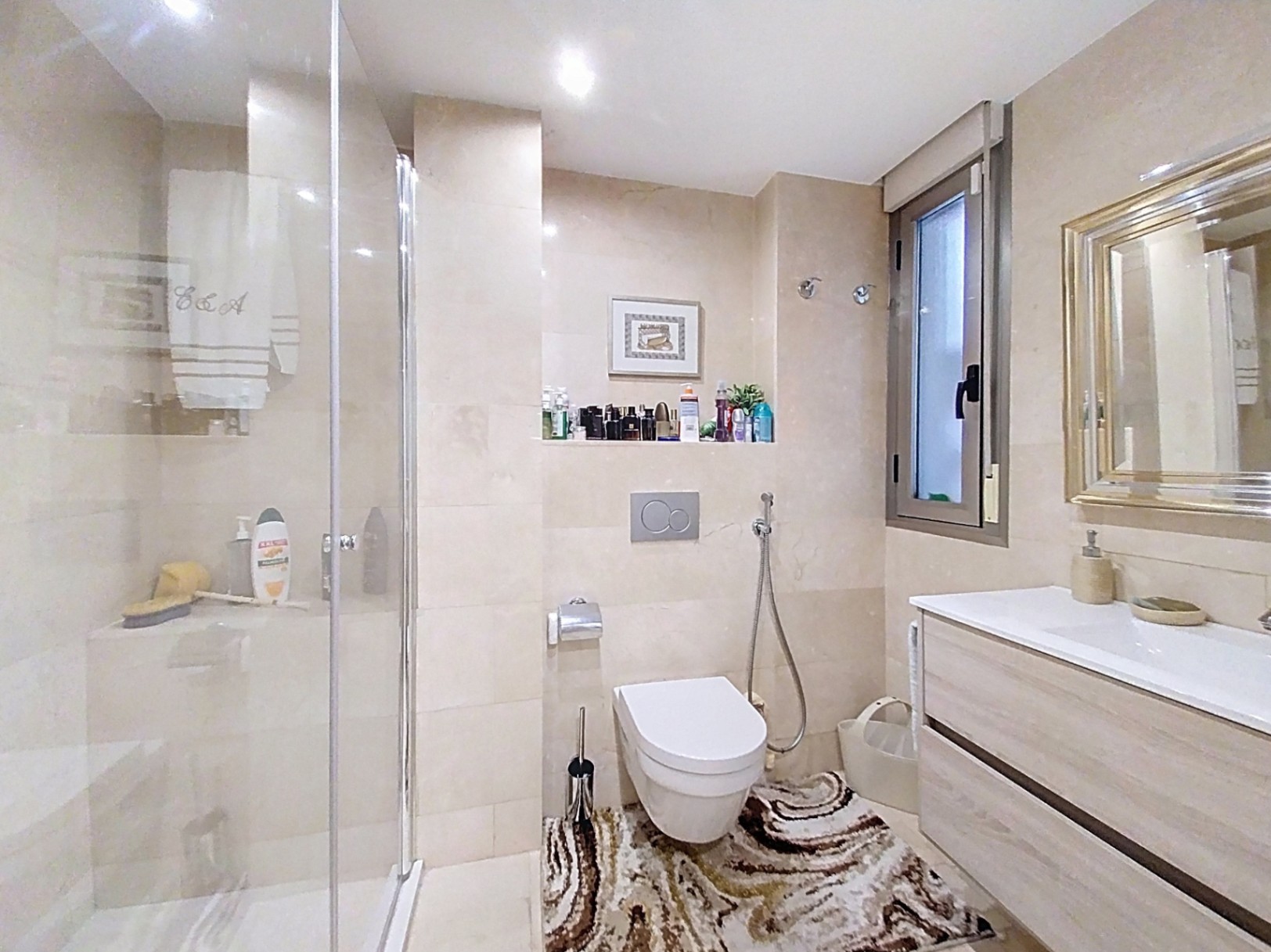 APPARTEMENT EN REZ-DE-CHAUSSÉE À VENDRE À ALBIR
