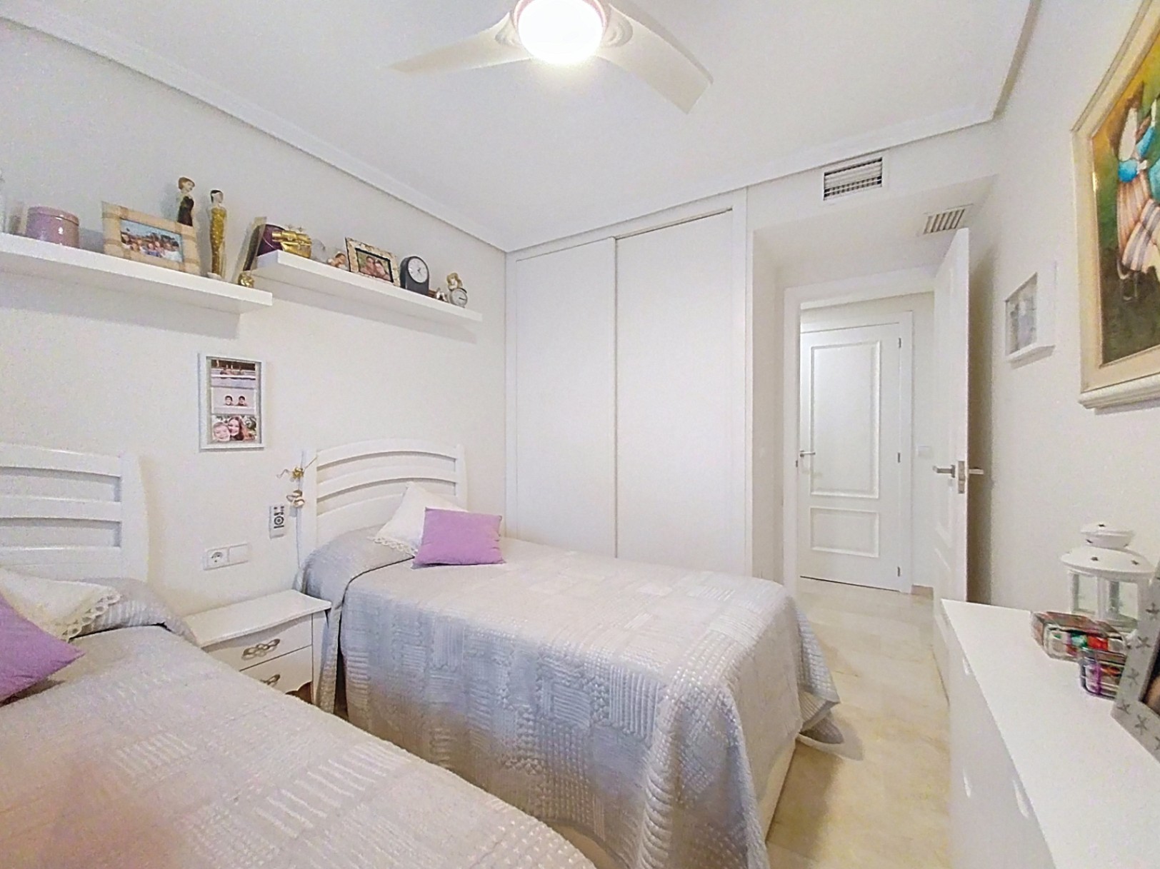 APPARTEMENT EN REZ-DE-CHAUSSÉE À VENDRE À ALBIR