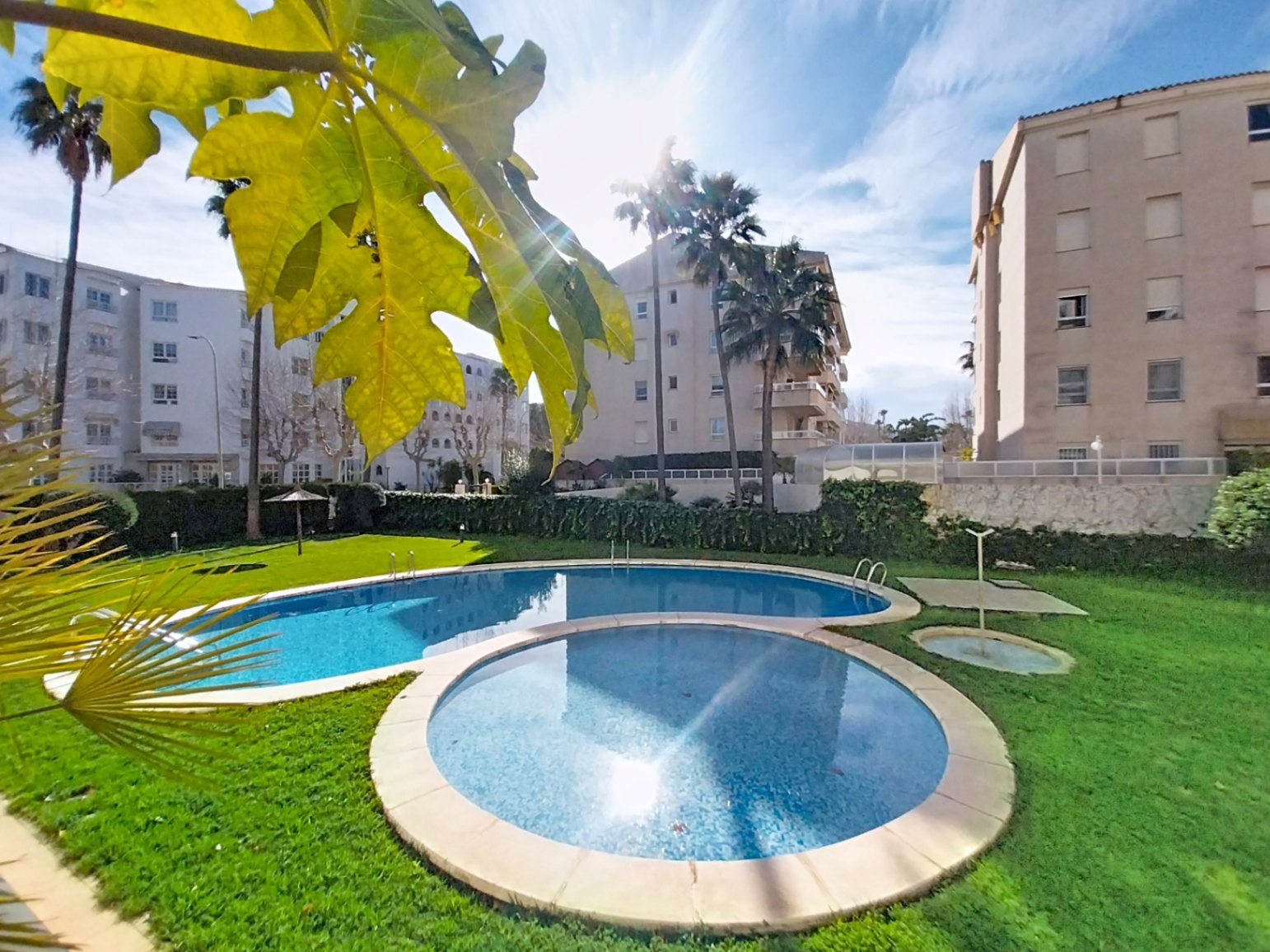 APPARTEMENT EN REZ-DE-CHAUSSÉE À VENDRE À ALBIR