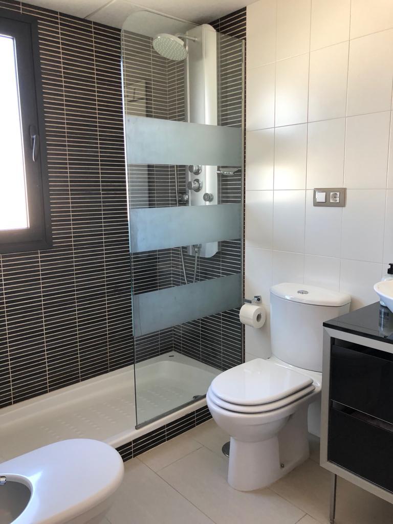 DUPLEX-APARTMENT ZU VERKAUFEN IN ALBIR