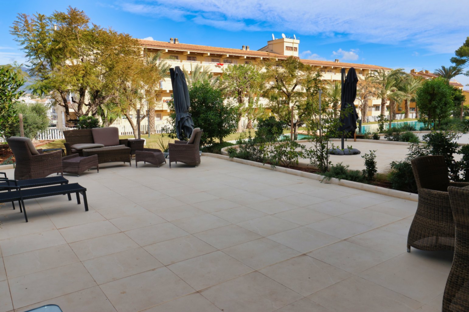 APPARTEMENT TE KOOP IN EL ALBIR