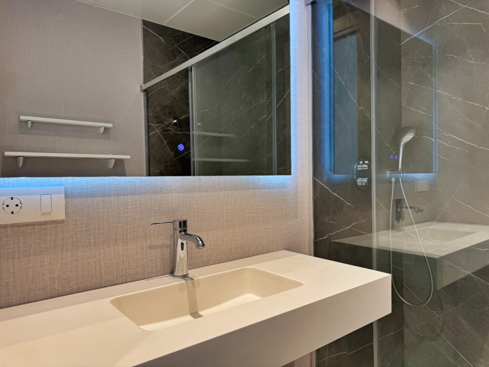 APPARTEMENT TE KOOP IN EL ALBIR