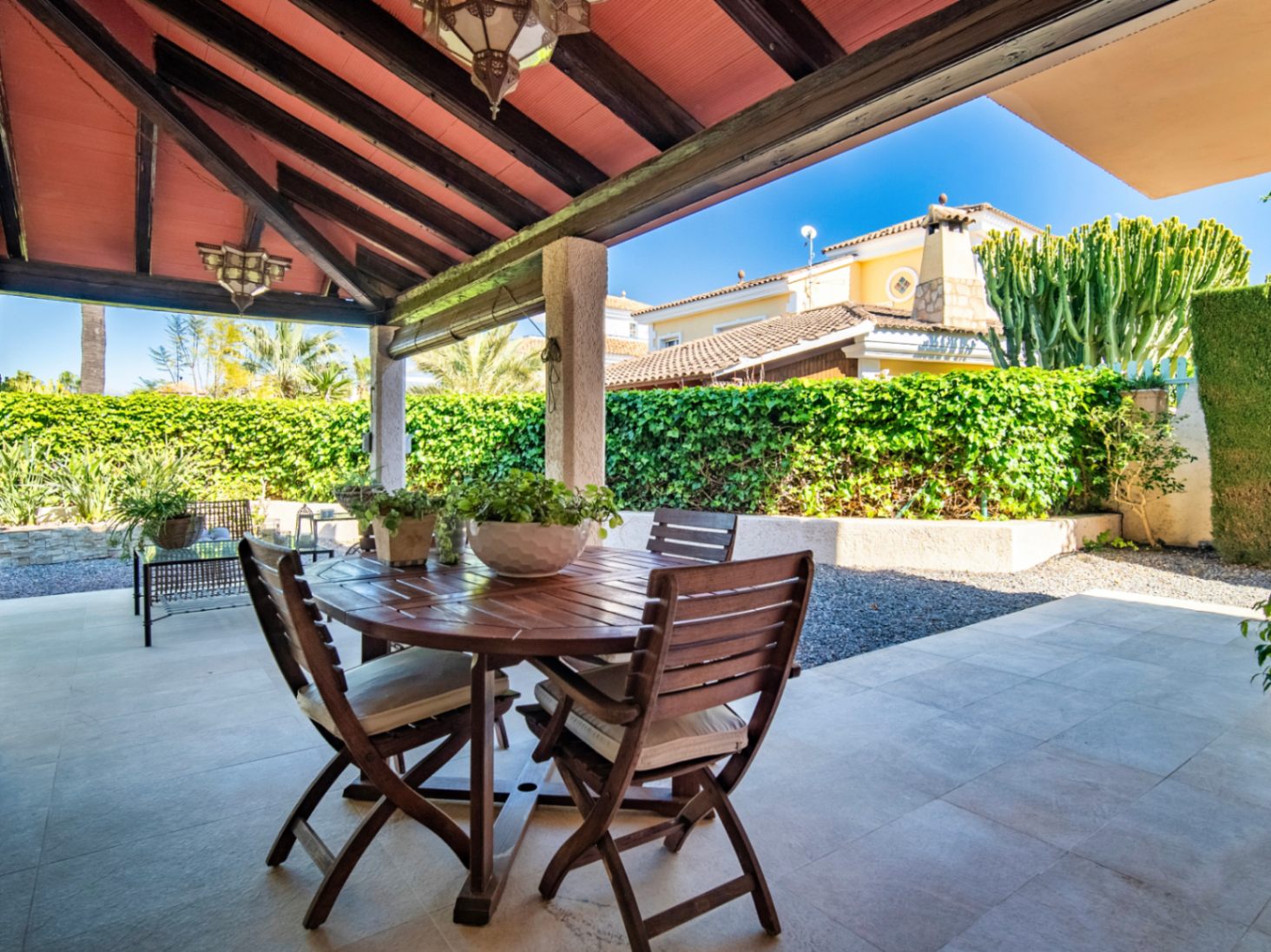 CHALET | VILLA FOR SALE IN EL ALBIR