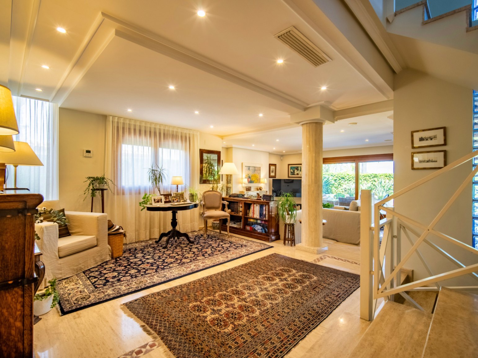 CHALET | VILLA FOR SALE IN EL ALBIR