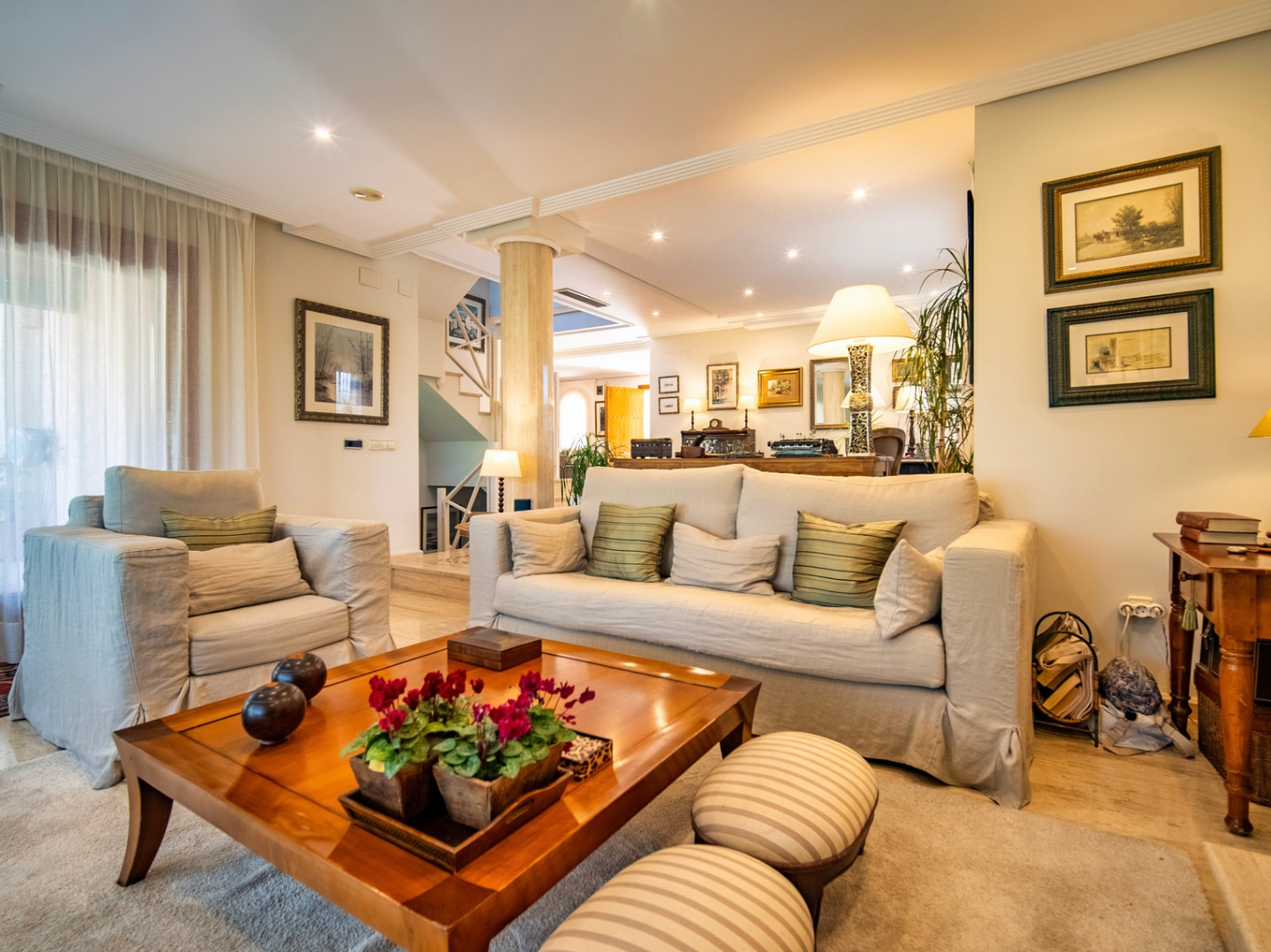 CHALET | VILLA FOR SALE IN EL ALBIR