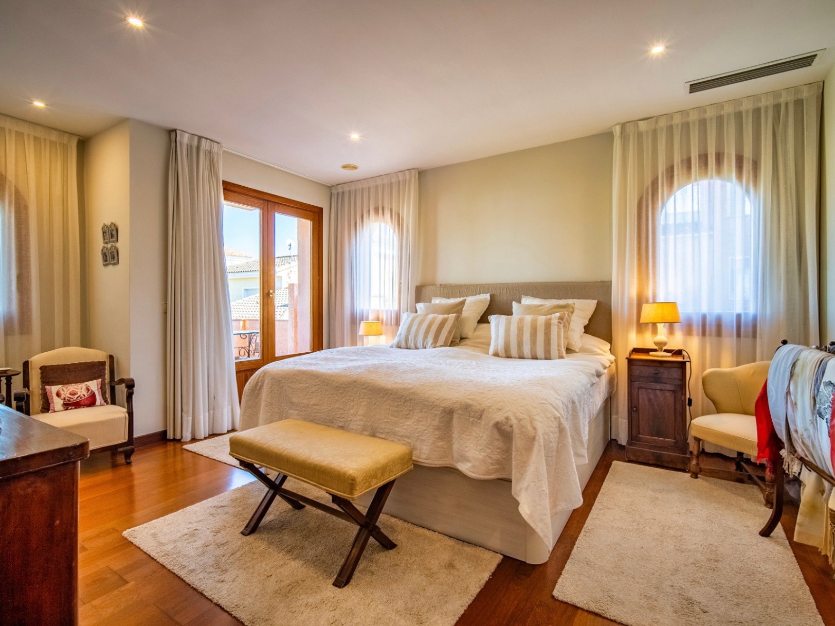 CHALET | VILLA FOR SALE IN EL ALBIR