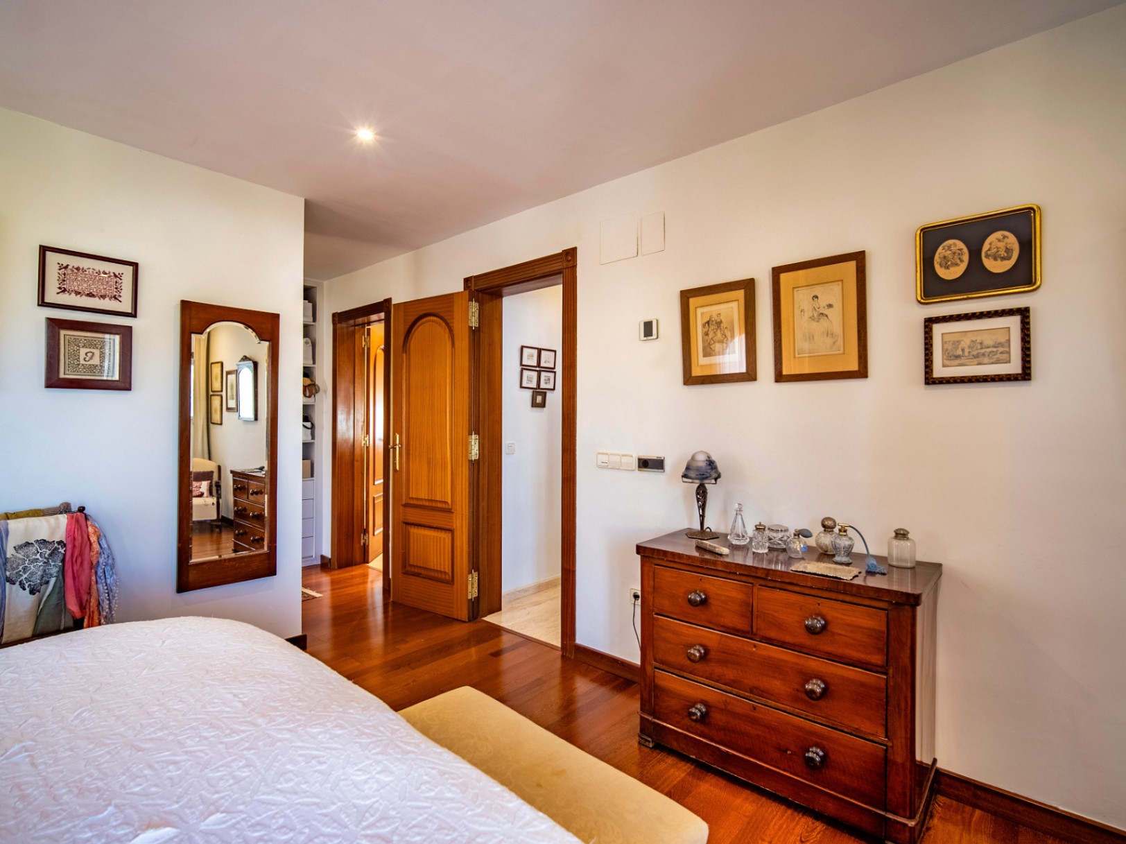 CHALET | VILLA FOR SALE IN EL ALBIR