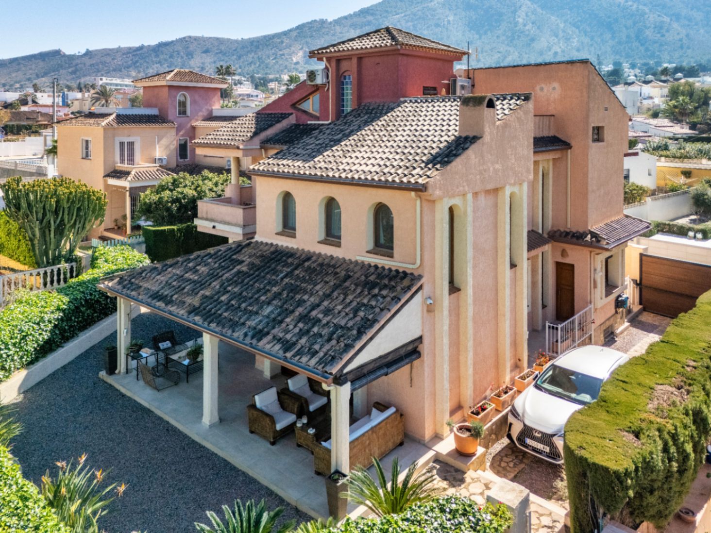 CHALET | VILLA FOR SALE IN EL ALBIR