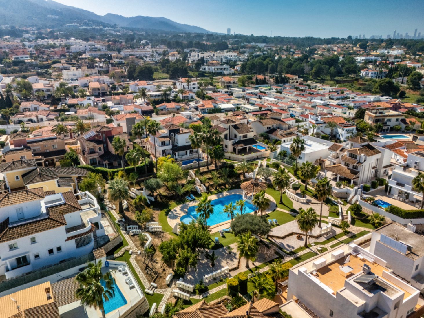 CHALET | VILLA FOR SALE IN EL ALBIR