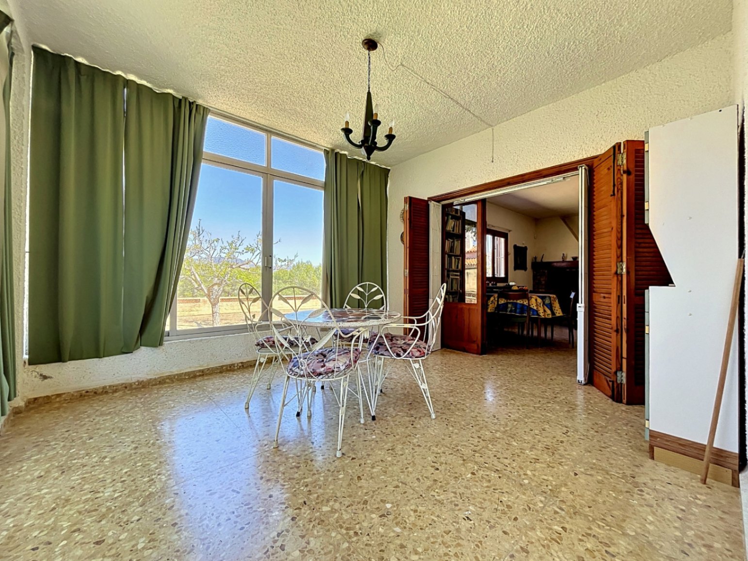CHALET | VILLA À VENDRE À ALBIR