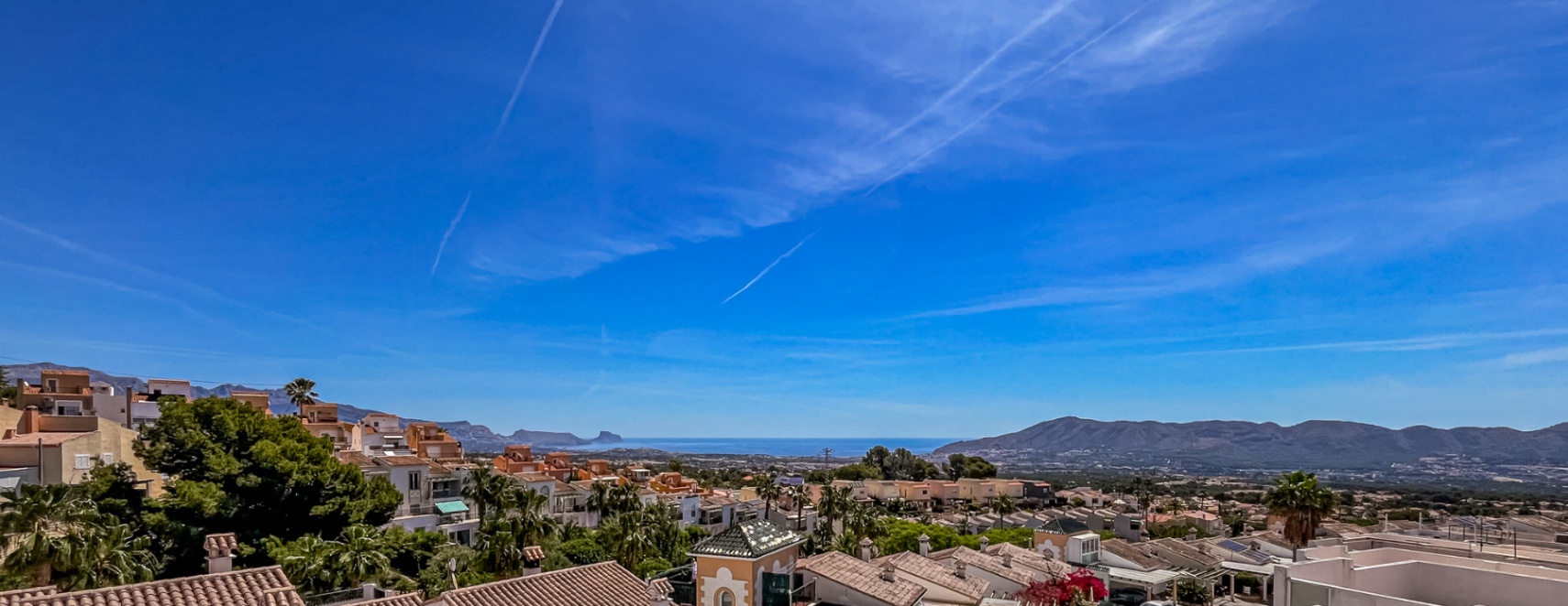 CHALET | VILLA EN VENTA EN LA NUCIA