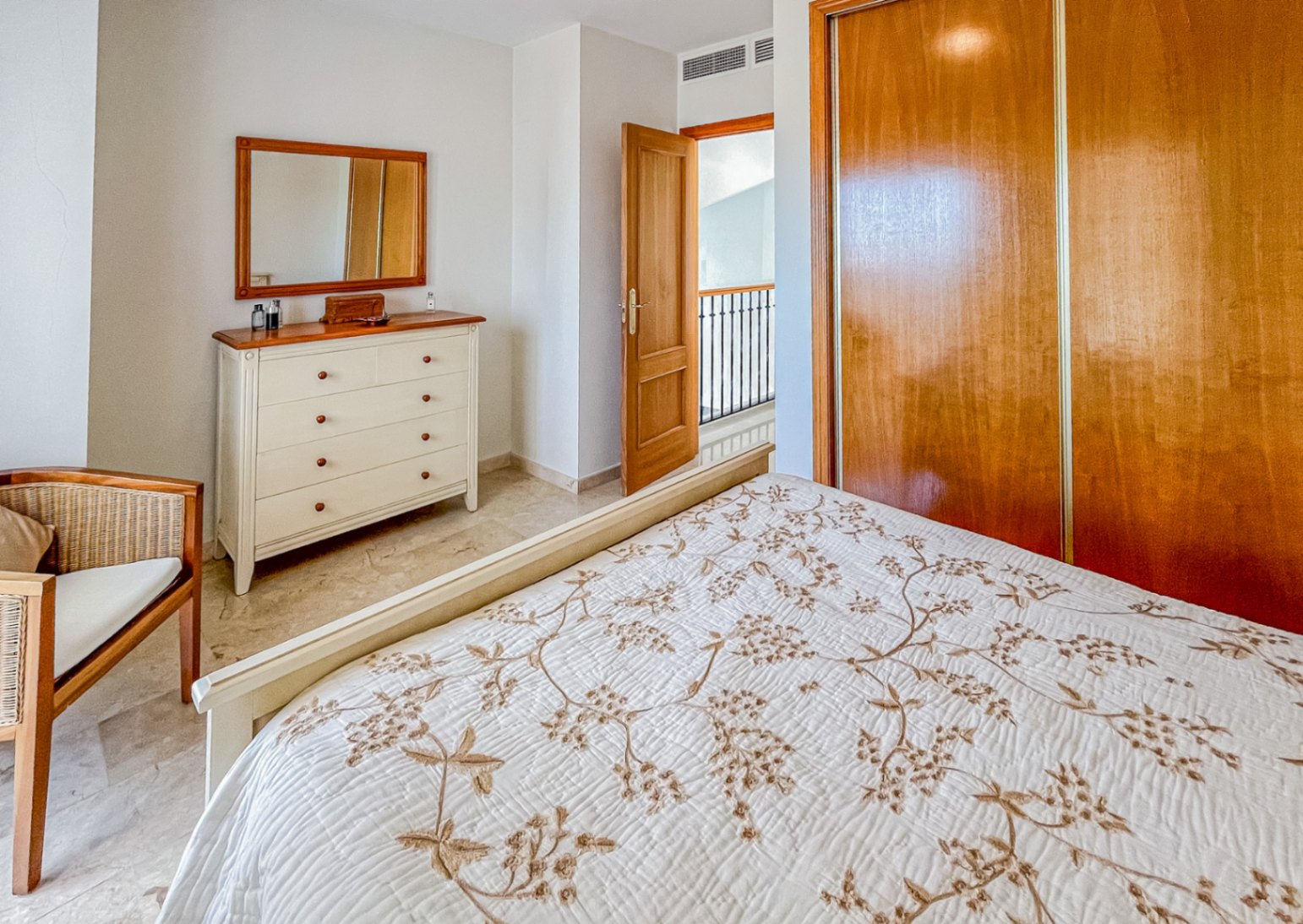 CHALET | VILLA EN VENTA EN LA NUCIA