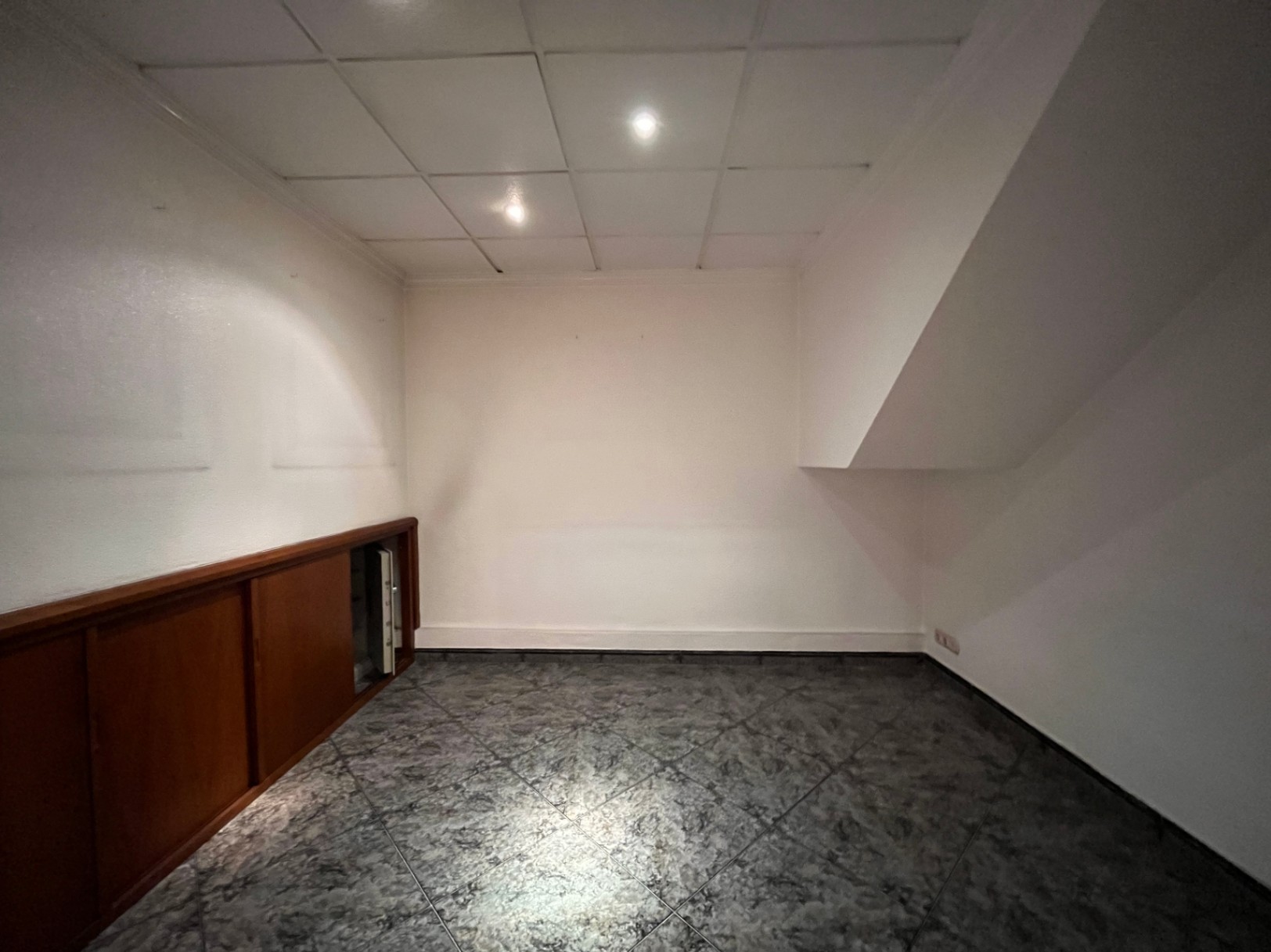 COMMERCIAL PROPERTY FOR SALE IN BENIDORM
