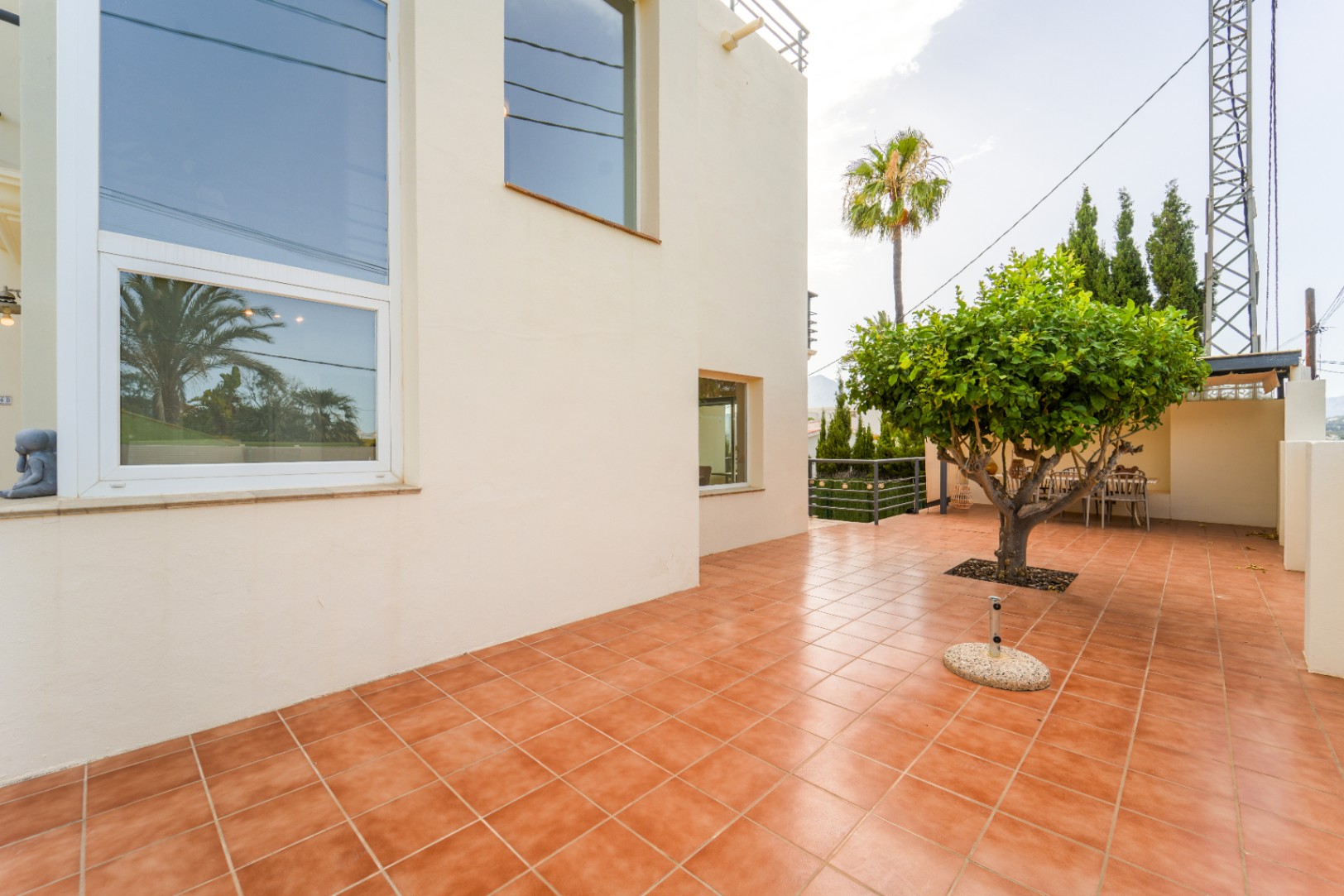 CHALET MITOYEN À VENDRE À ALBIR