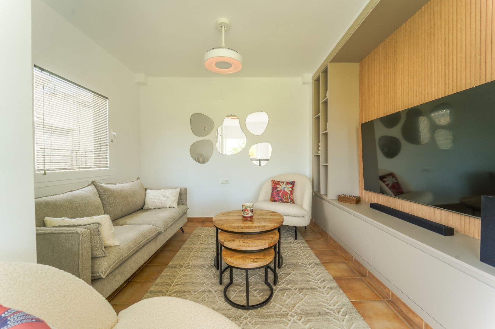 CHALET MITOYEN À VENDRE À ALBIR
