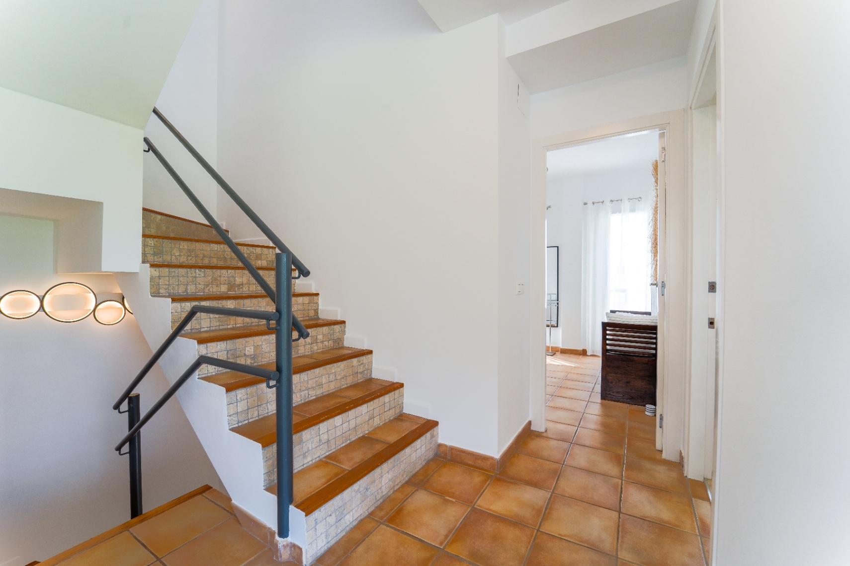 CHALET MITOYEN À VENDRE À ALBIR
