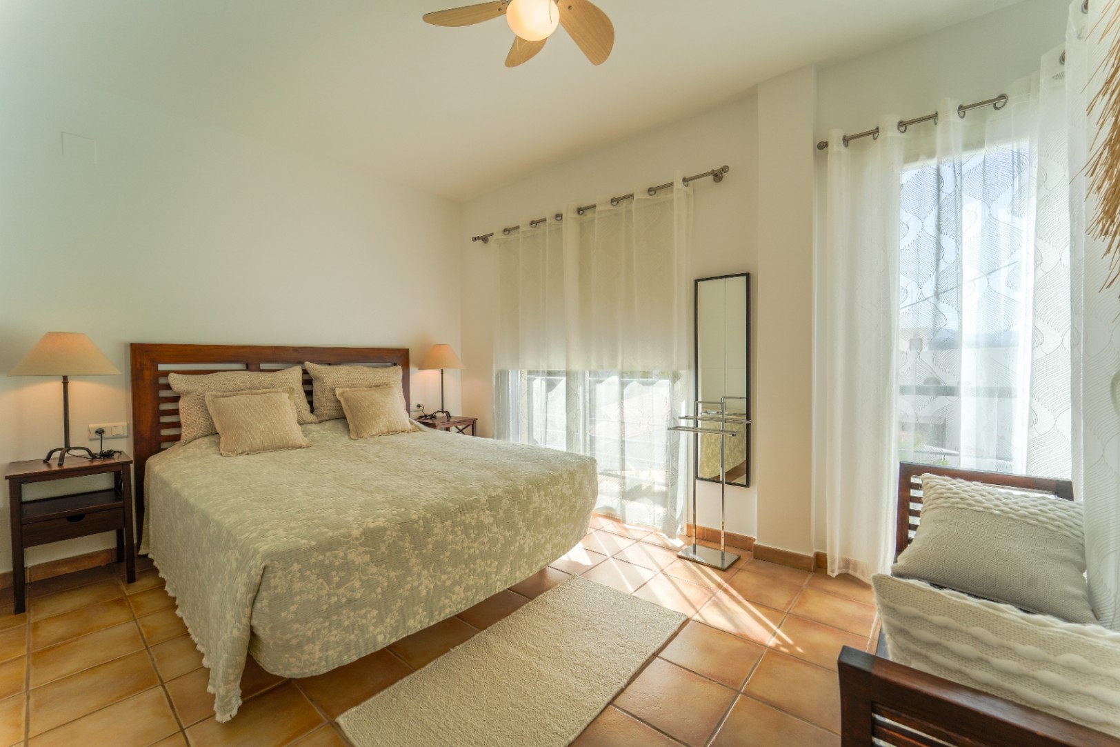 CHALET MITOYEN À VENDRE À ALBIR