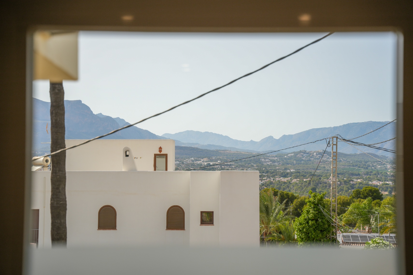 CHALET MITOYEN À VENDRE À ALBIR