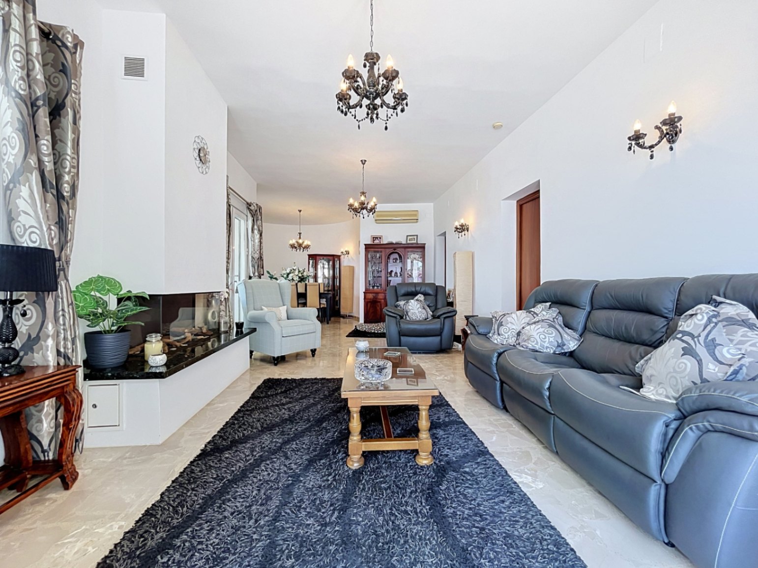 CHALET | VILLA TIL SALGS I CALLOSA D'ENSARRIA