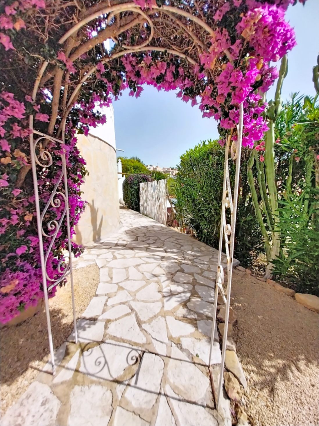 CHALET | VILLA EN VENTA EN LA NUCIA