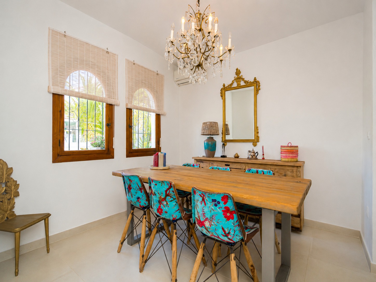 BUNGALOW TIL SALGS I ALBIR