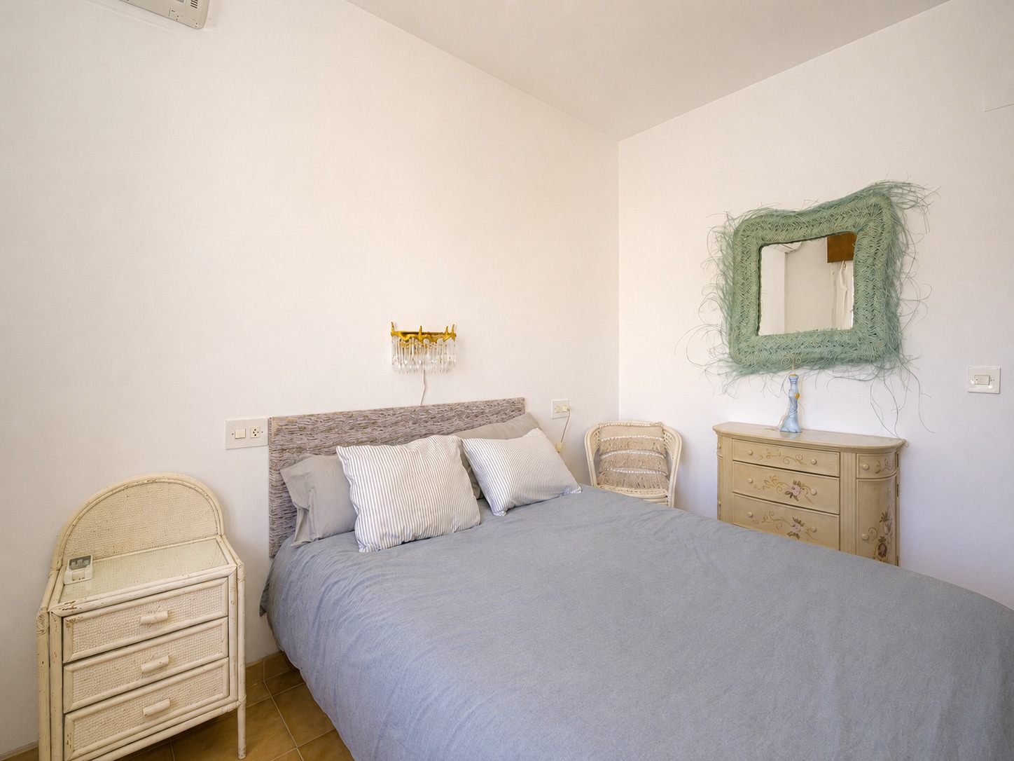 BUNGALOW TIL SALGS I ALBIR