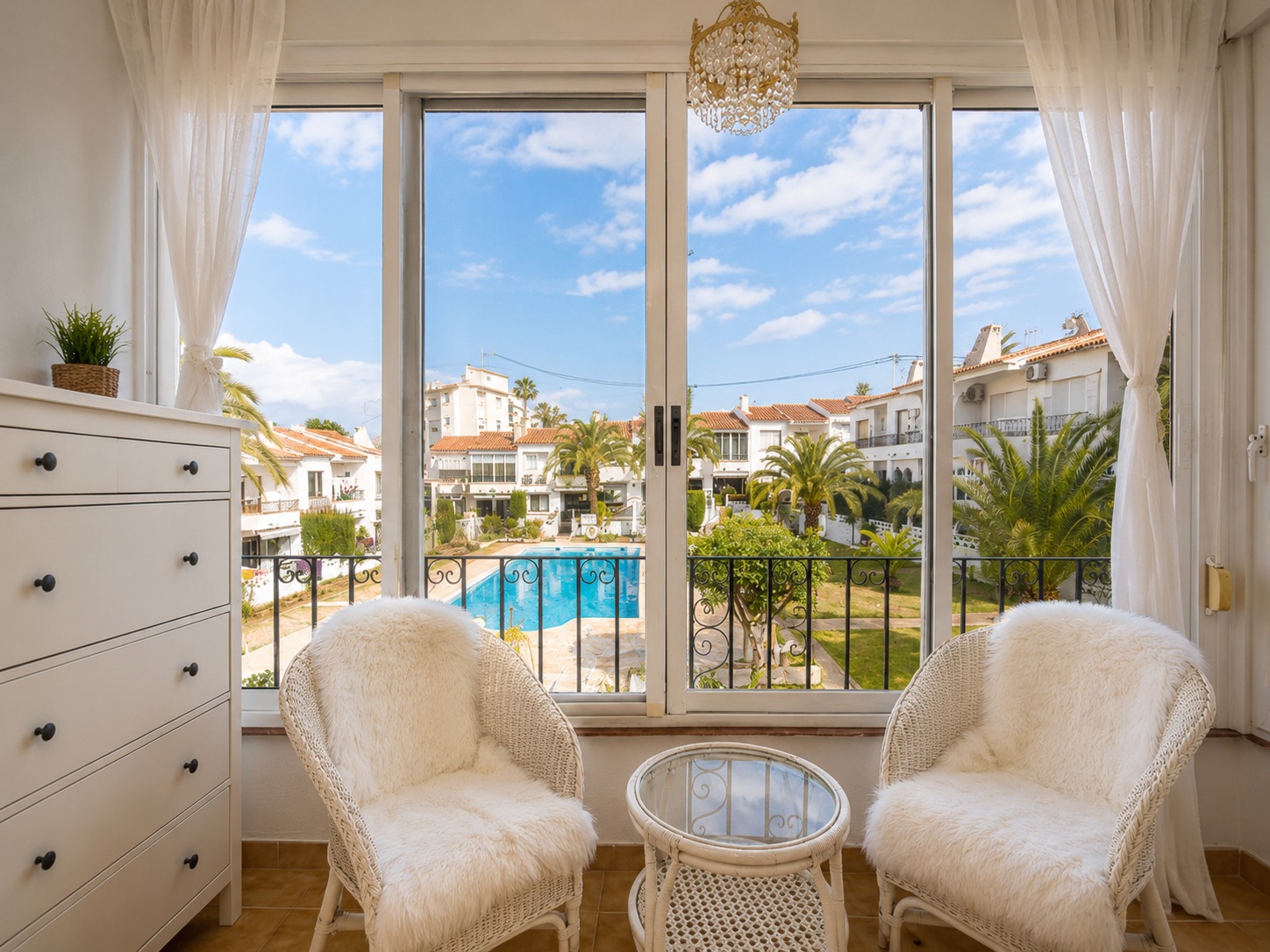 BUNGALOW TIL SALGS I ALBIR