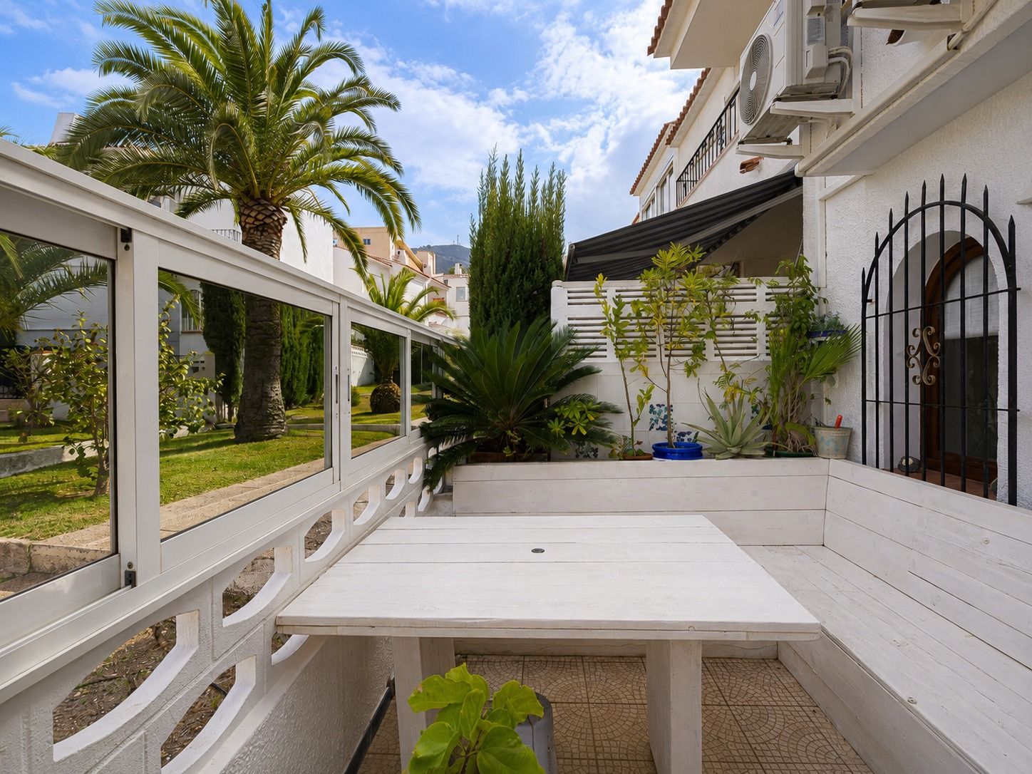 BUNGALOW TIL SALGS I ALBIR