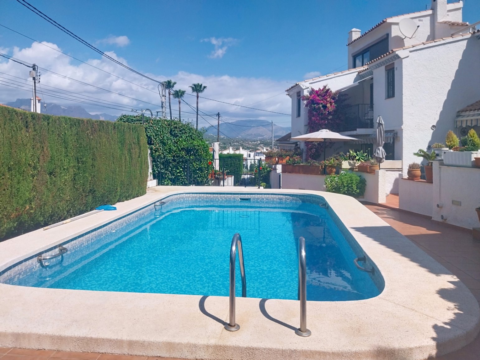 BUNGALOW EN VENTA EN EL ALBIR