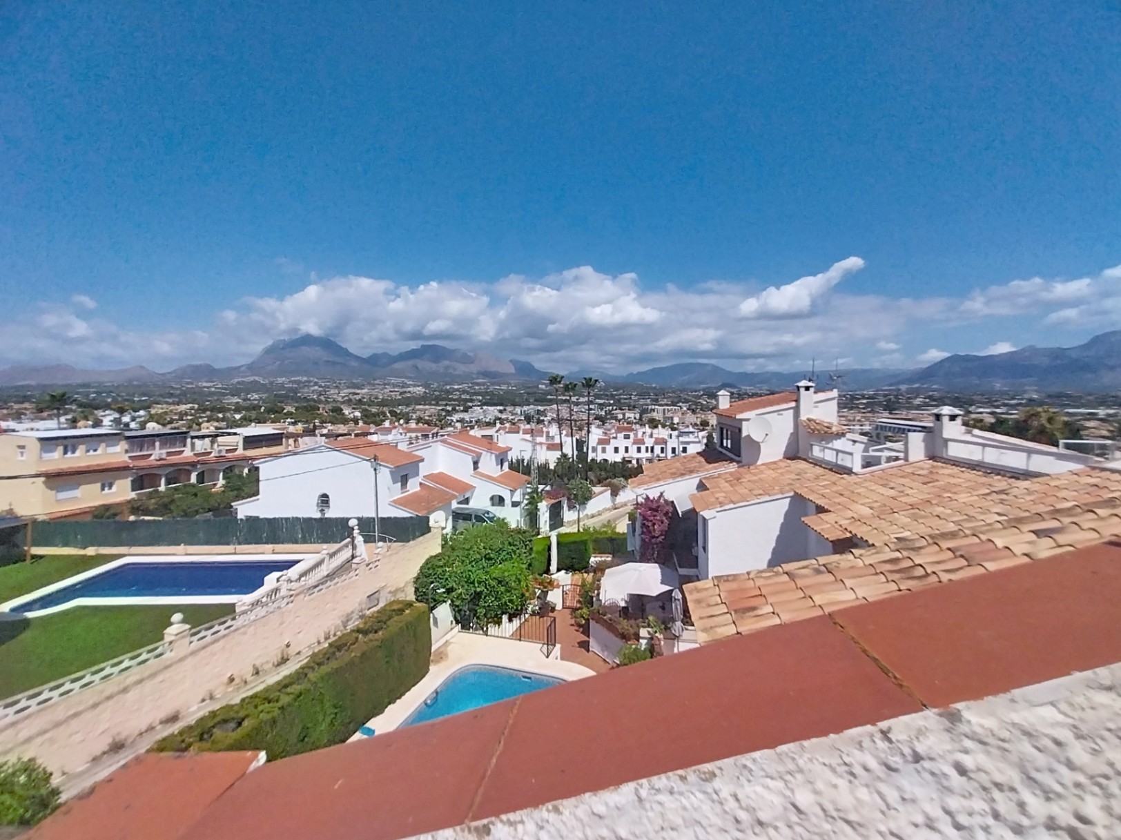 BUNGALOW EN VENTA EN EL ALBIR