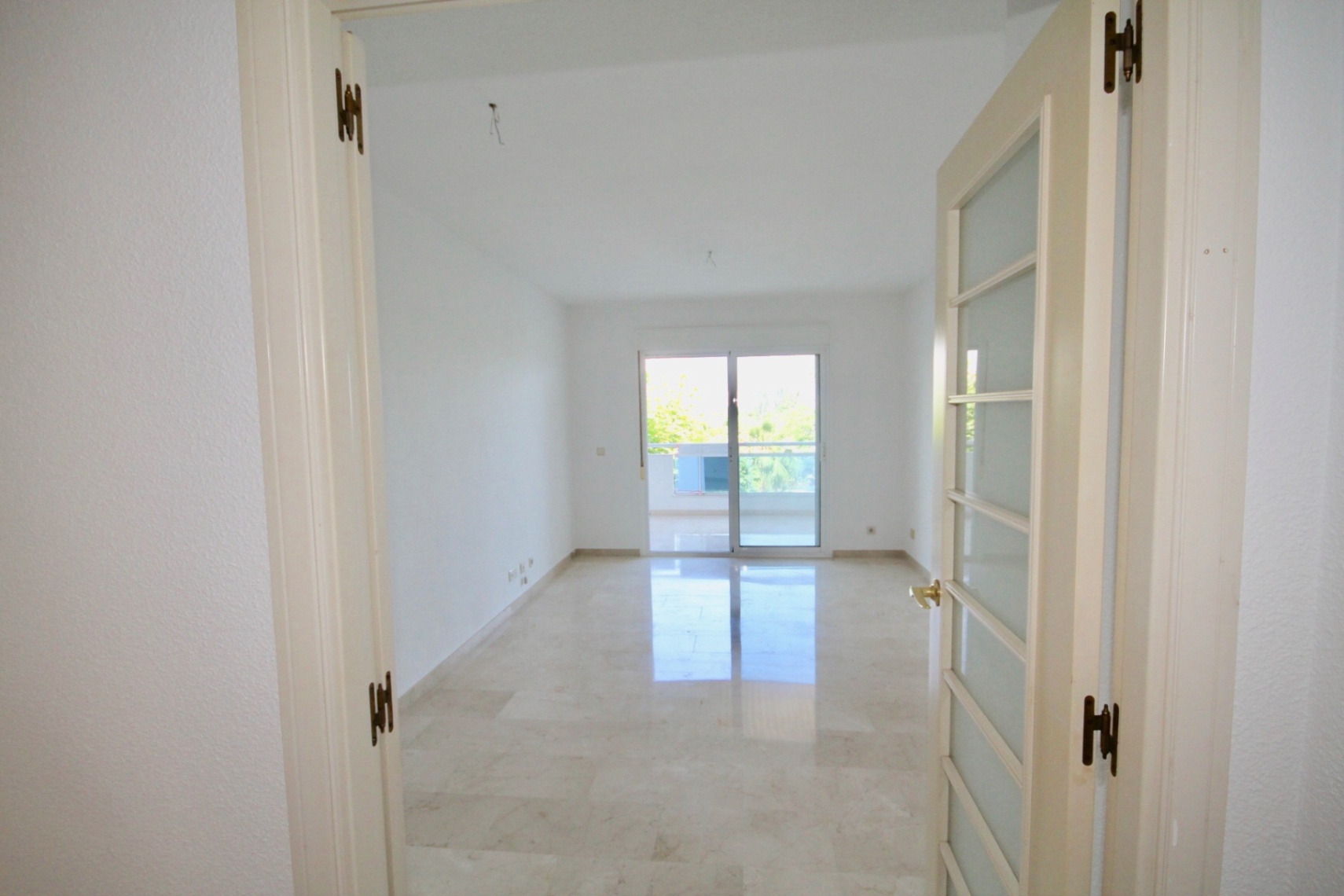 APARTMENT FOR SALE IN EL ALBIR