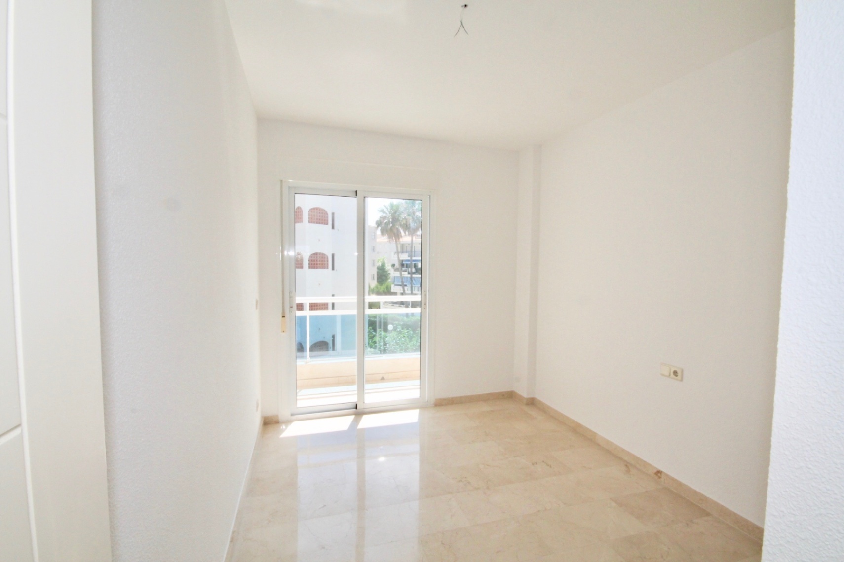 APARTMENT FOR SALE IN EL ALBIR