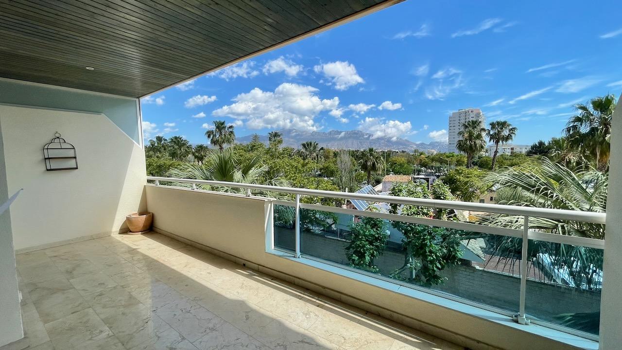APARTMENT FOR SALE IN EL ALBIR