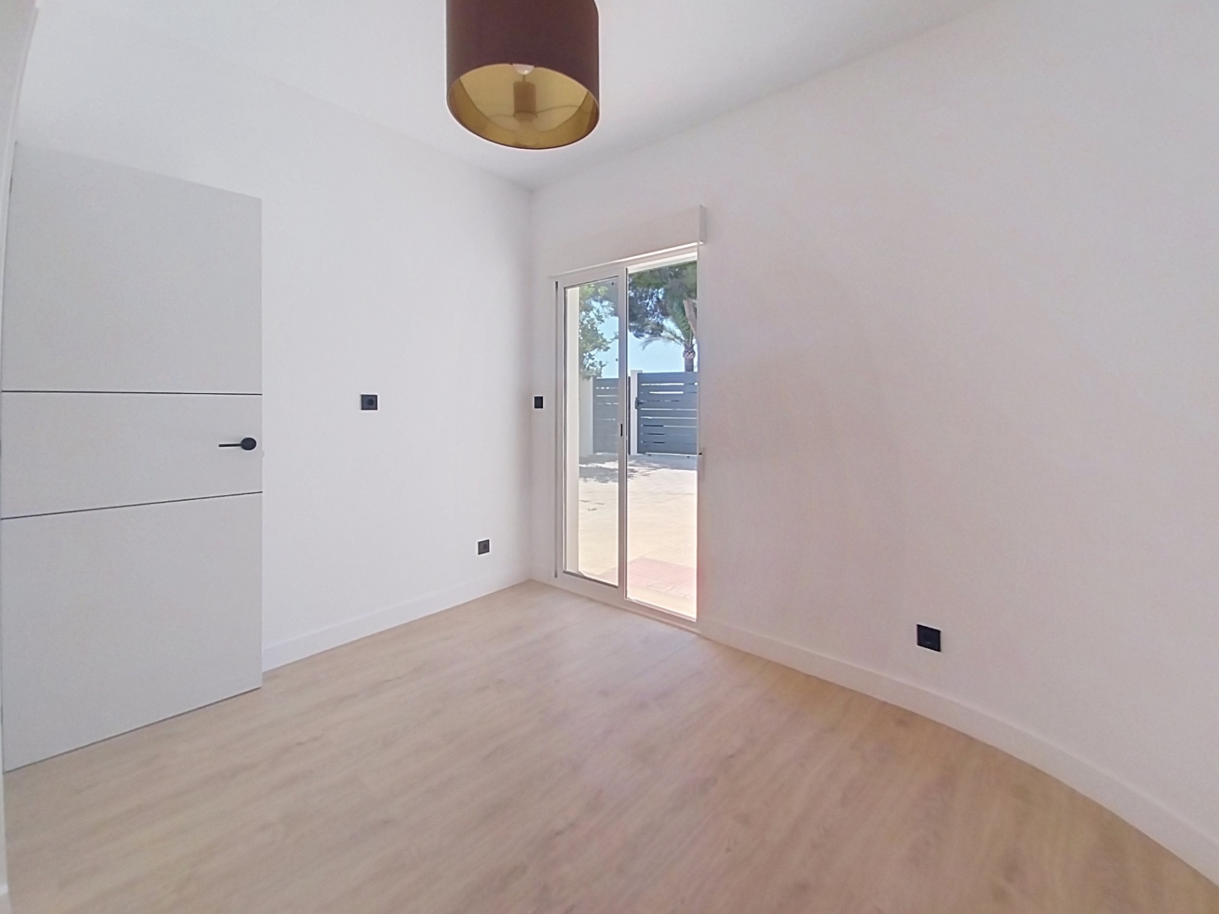 Bungalow reformado con vistas al mar y la montaña en Nucía Park
