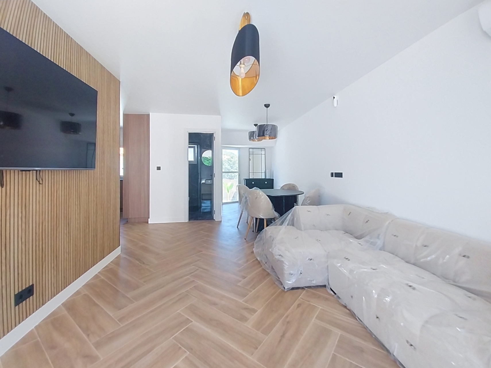 Bungalow reformado con vistas al mar y la montaña en Nucía Park