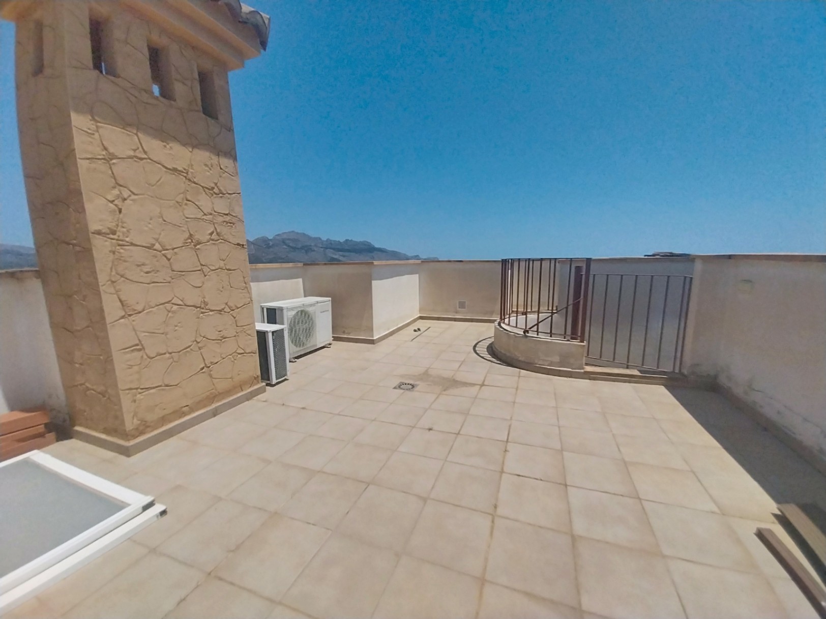BUNGALOW FOR SALE IN POLOP
