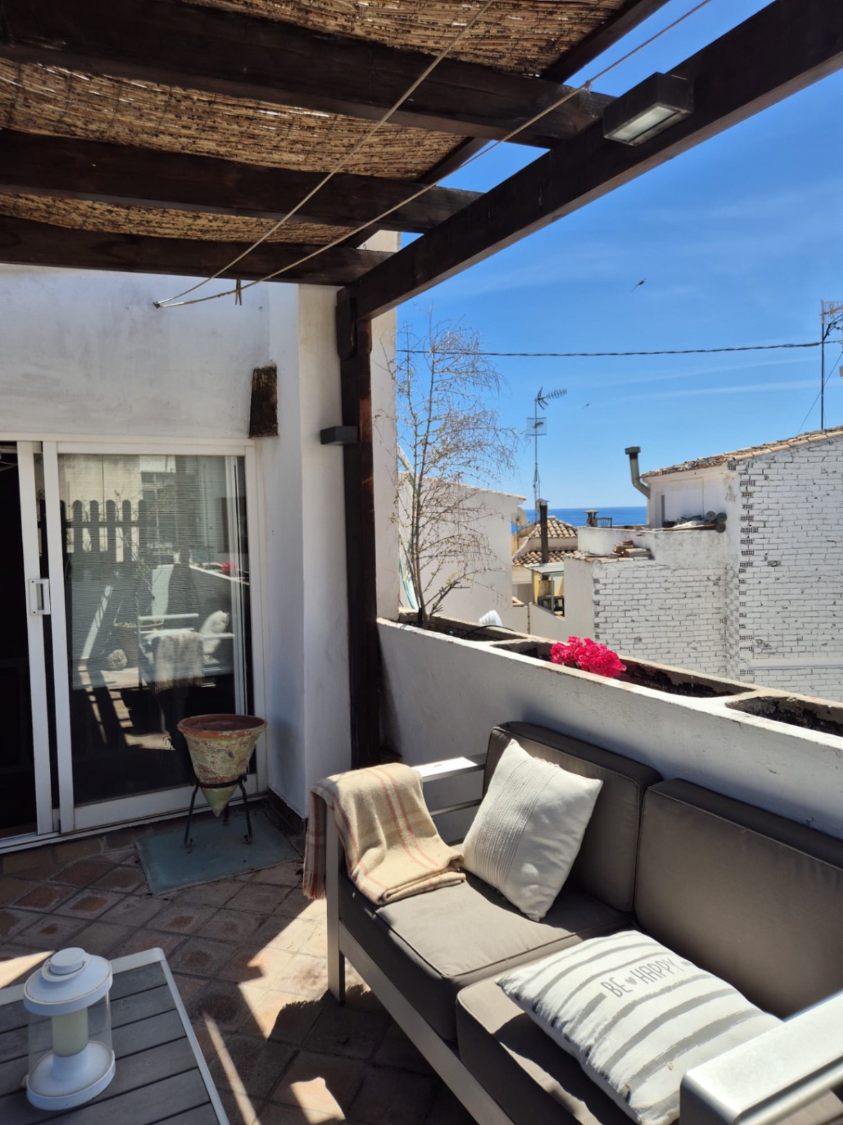GESCHAKELDE VILLA TE HUUR IN ALTEA