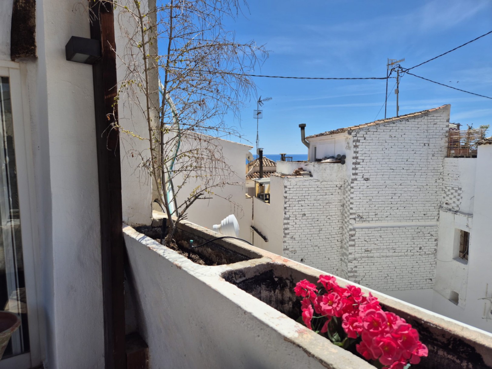 GESCHAKELDE VILLA TE HUUR IN ALTEA