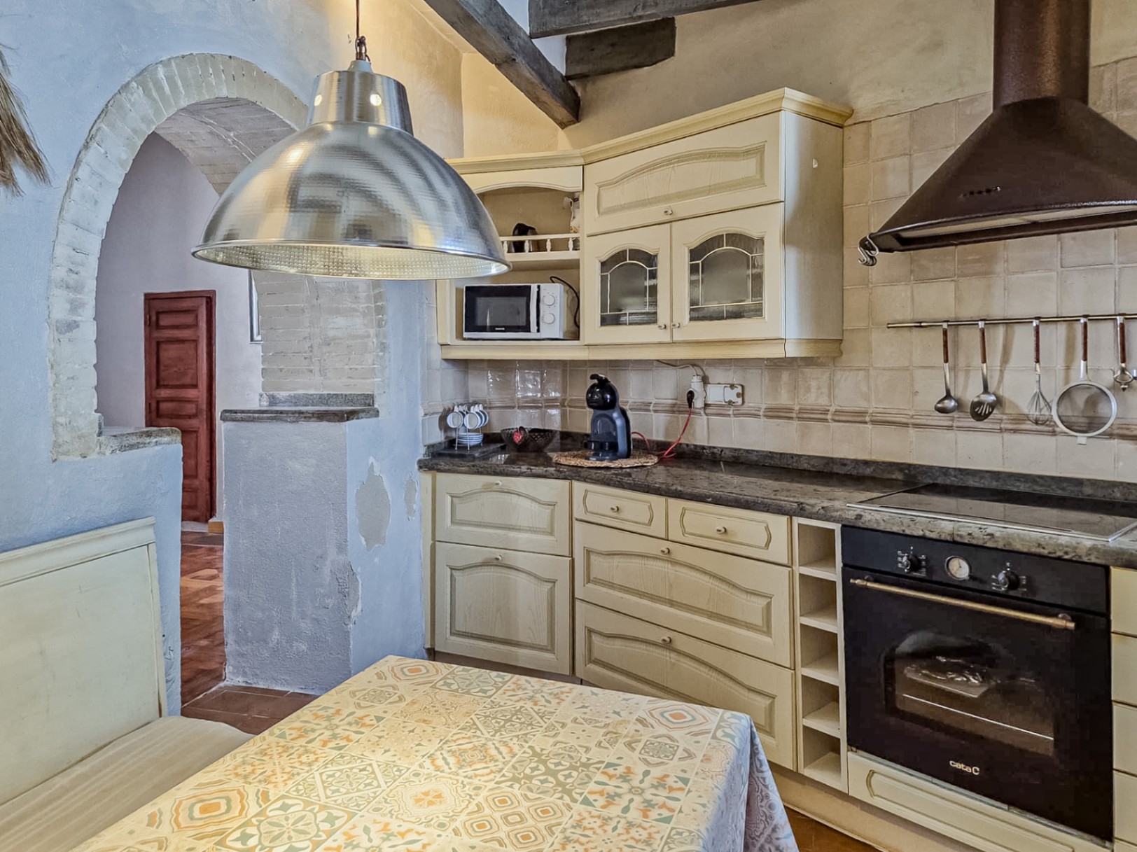 GESCHAKELDE VILLA TE HUUR IN ALTEA