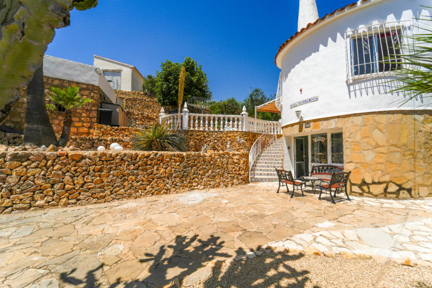 CHALET | VILLA FOR SALE IN LA NUCIA