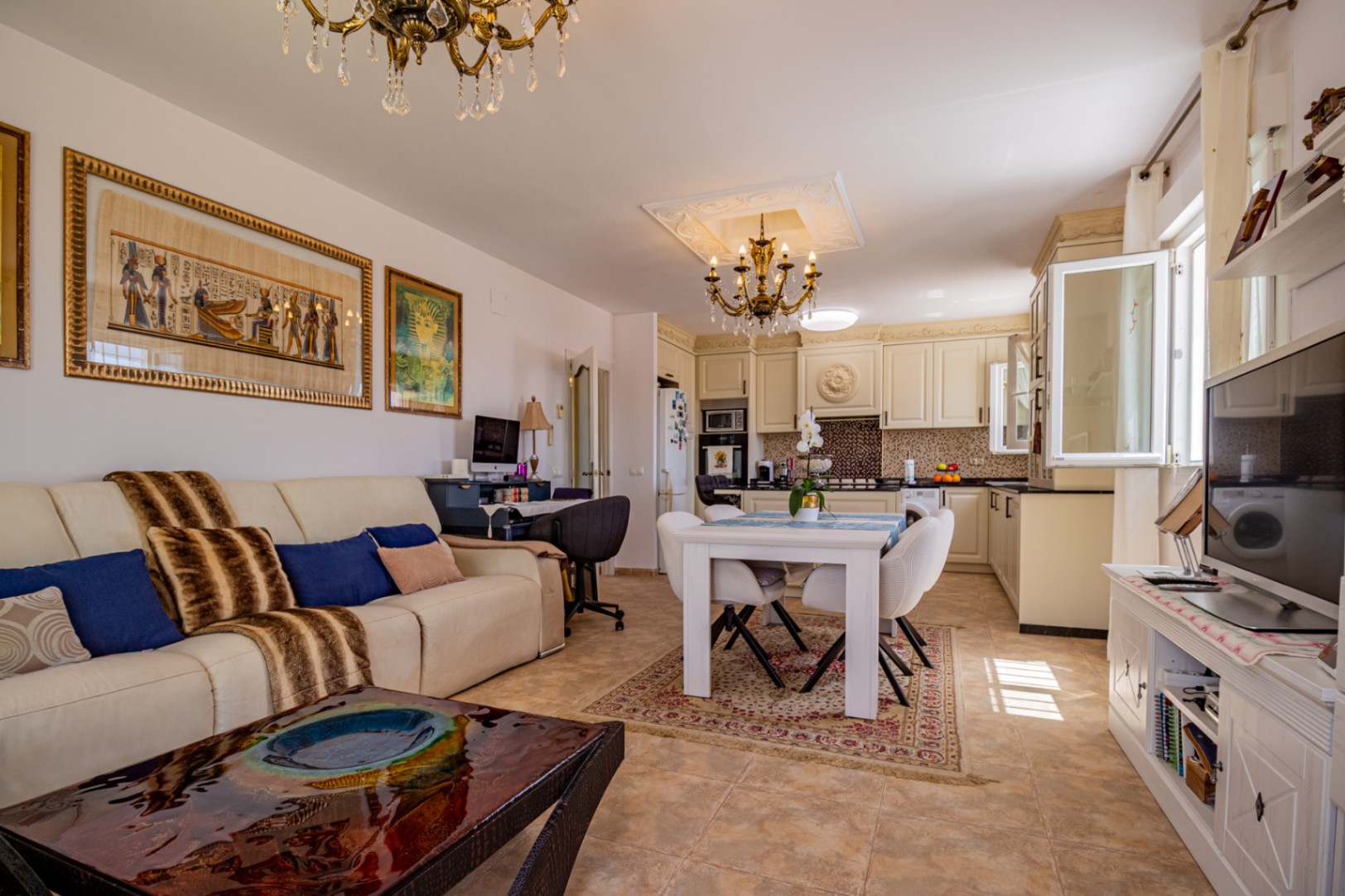 CHALET | VILLA TIL SALGS I LA NUCIA