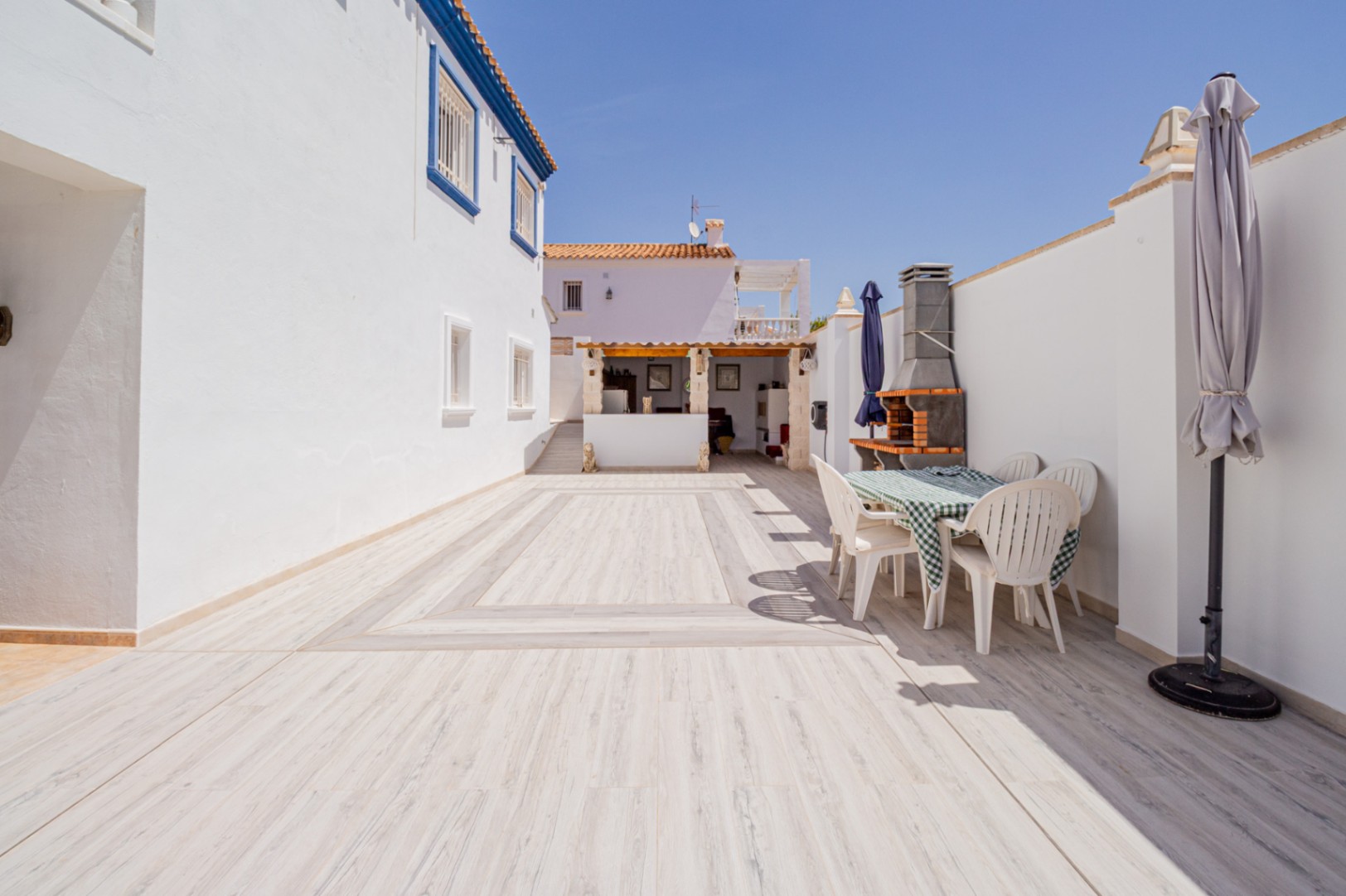 CHALET | VILLA TIL SALGS I LA NUCIA