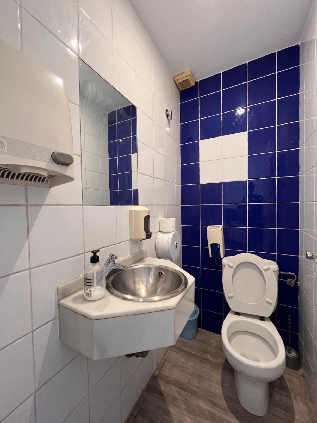 LOCAL COMERCIAL EN VENTA EN ALTEA