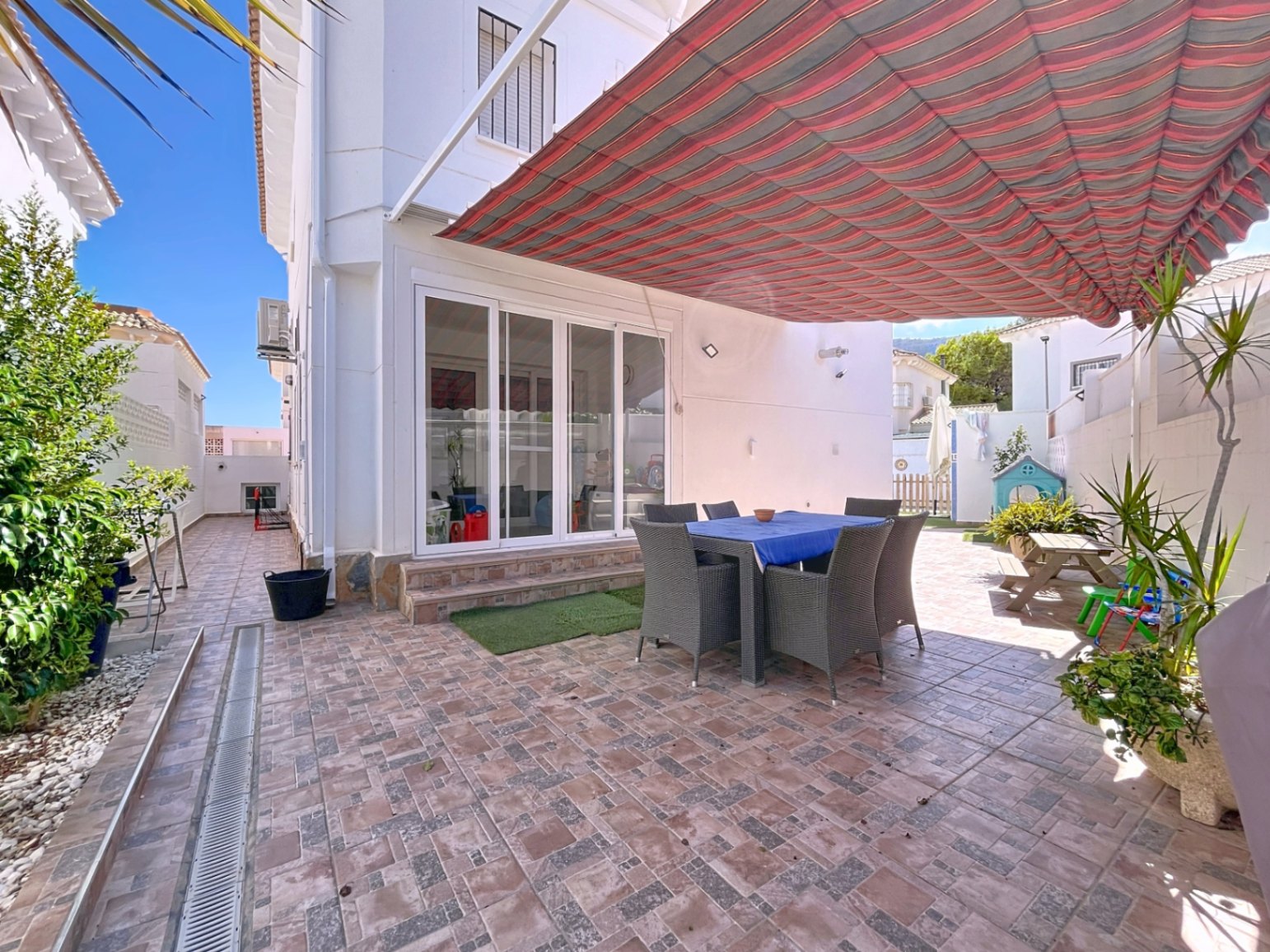 CHALET | VILLA EN VENTA EN ALBIR